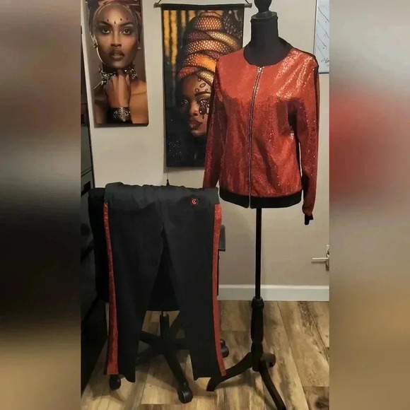 Sequence Two-piece Jacket And Pants Set New. Size Small . New - Picture 3 of 12